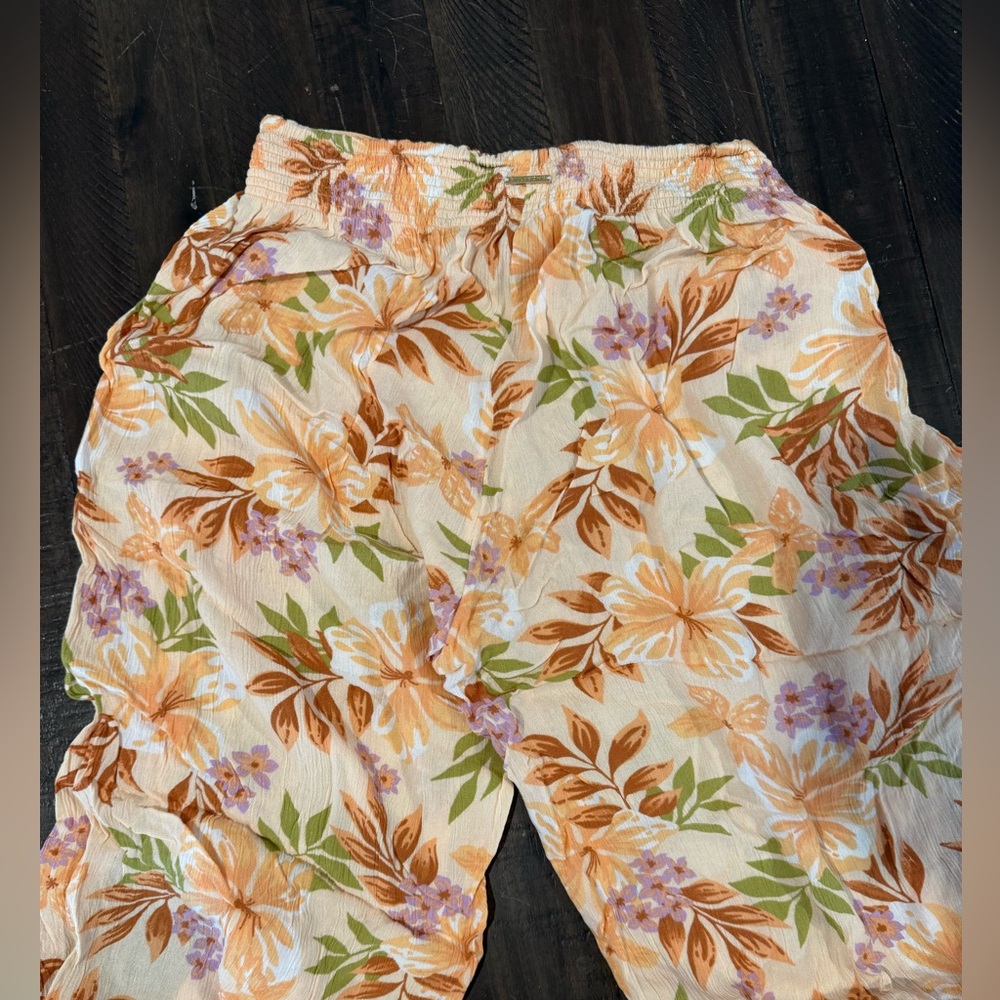 Billabong 🌸💐Floral Wide-Leg Women’s Pants — Peach & Green MEDIUM - Picture 6 of 6